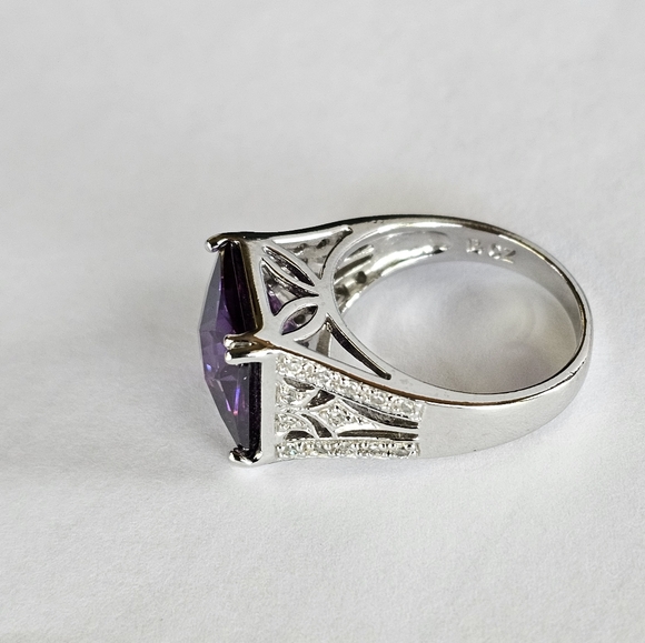Ross Simons Checkerboard Cut Amethyst Ring Size 7 - Picture 16 of 17